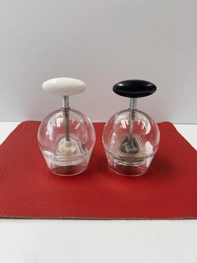 Vintage Bodum Peppino Salt & Pepper Grinders Danish Modern Acrylic Mill Set
